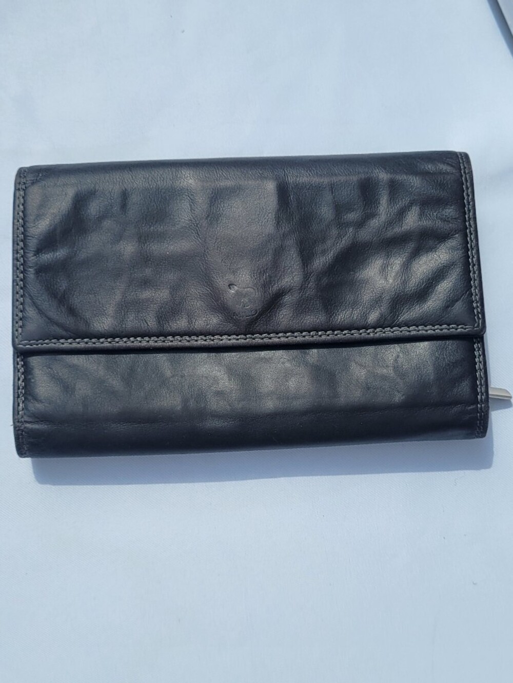 Milo Made In Canada Black Leather Trifold Wallet